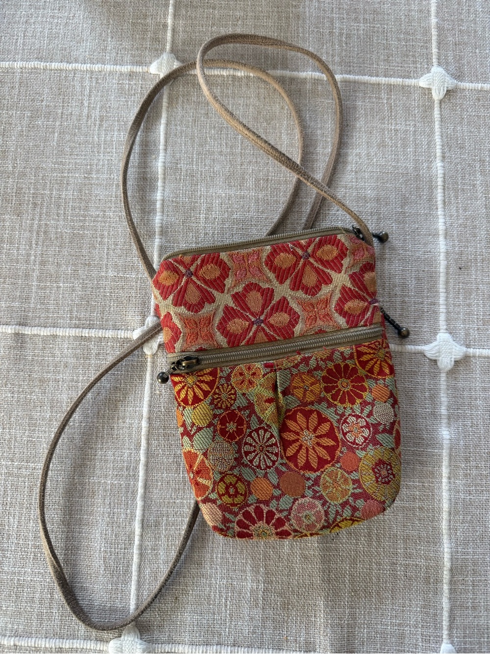 Maruca Handwoven Floral Crossbody Bag in Red and Orange
